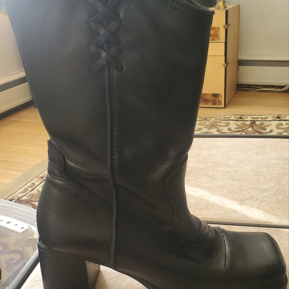 Leather boots